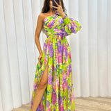 Whitney - Elegant and Flowing Dress