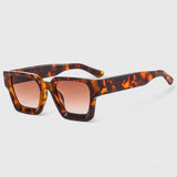 Izadora - Elegant Sunglasses